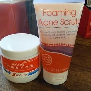 Foaming acne sctub and Acne treatment pads.